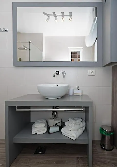 Luxury Villa Tina Moseni With Private Heated Pool Kastela